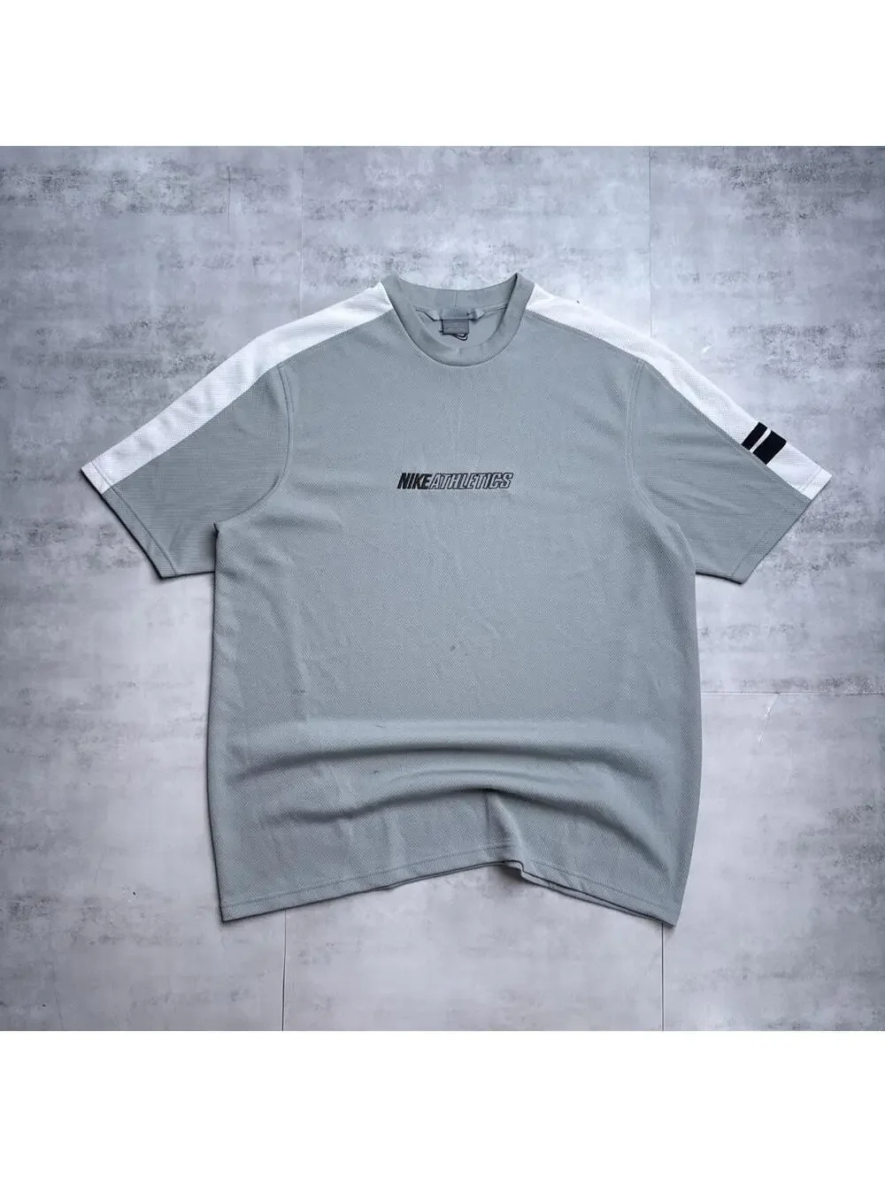 Y2K Nike Grey Jersey 00s t shirt